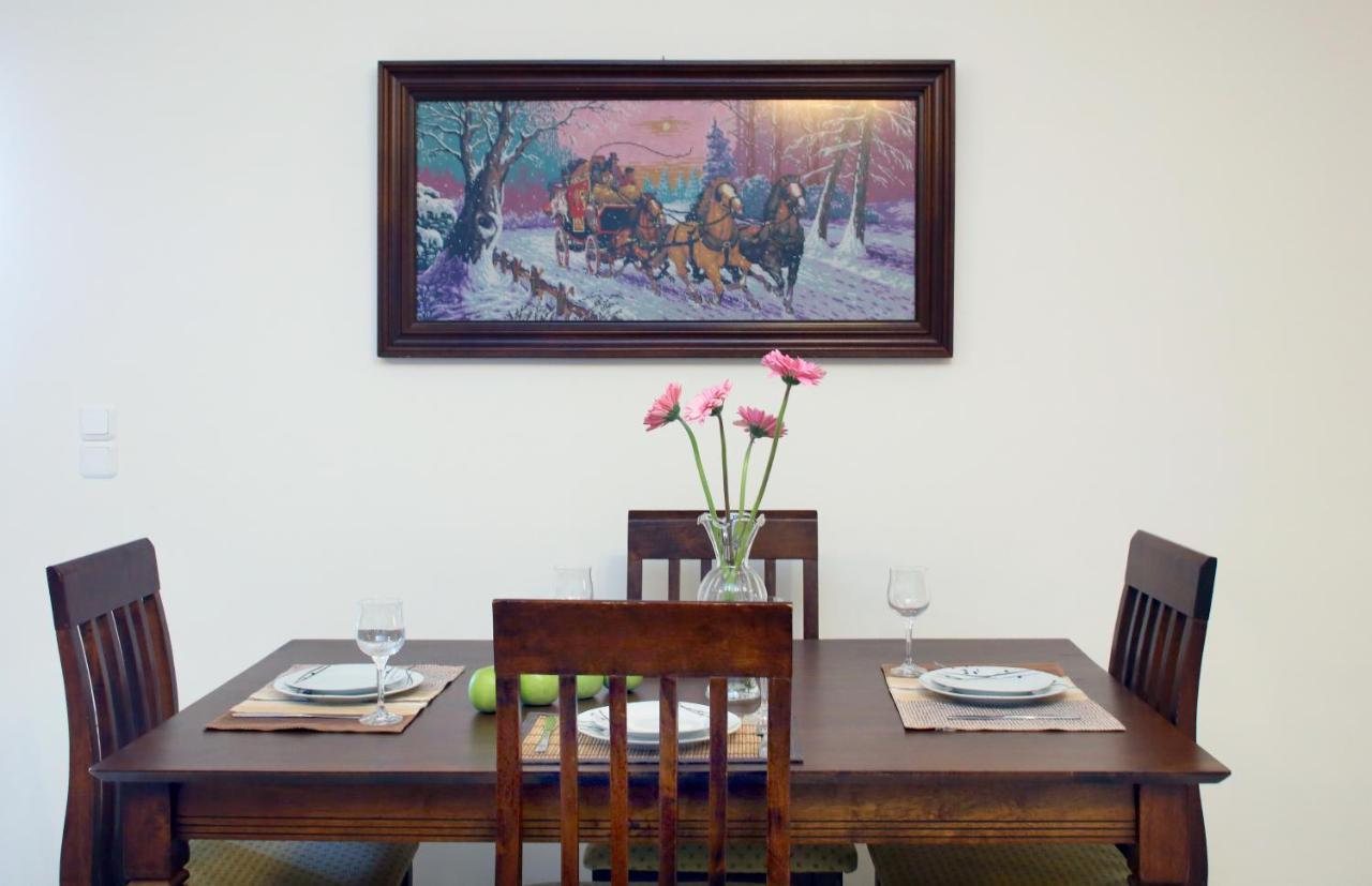 Casa Serenata Pinakokhorion Luaran gambar